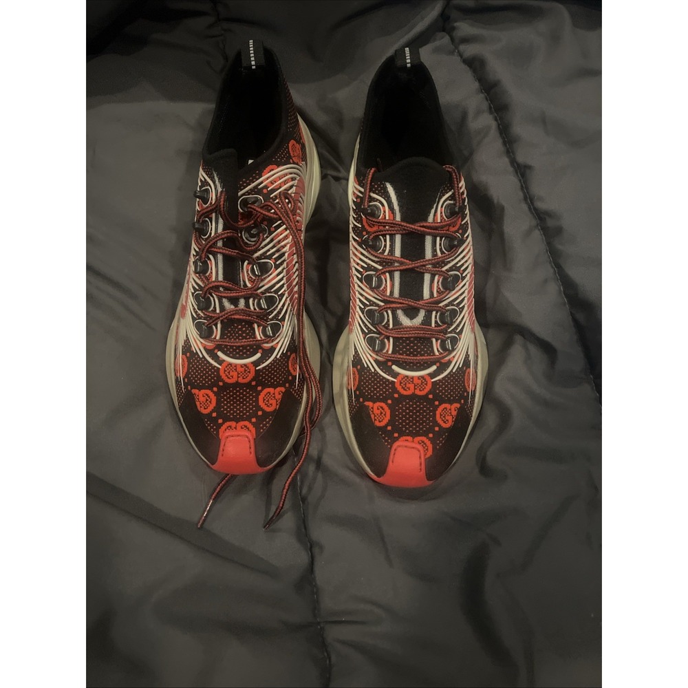 Gucci Run Knit Sneaker Size 9/ US 10 Black Red GG Interlocking NIB $920